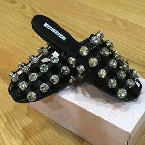 Studded Caged Slides